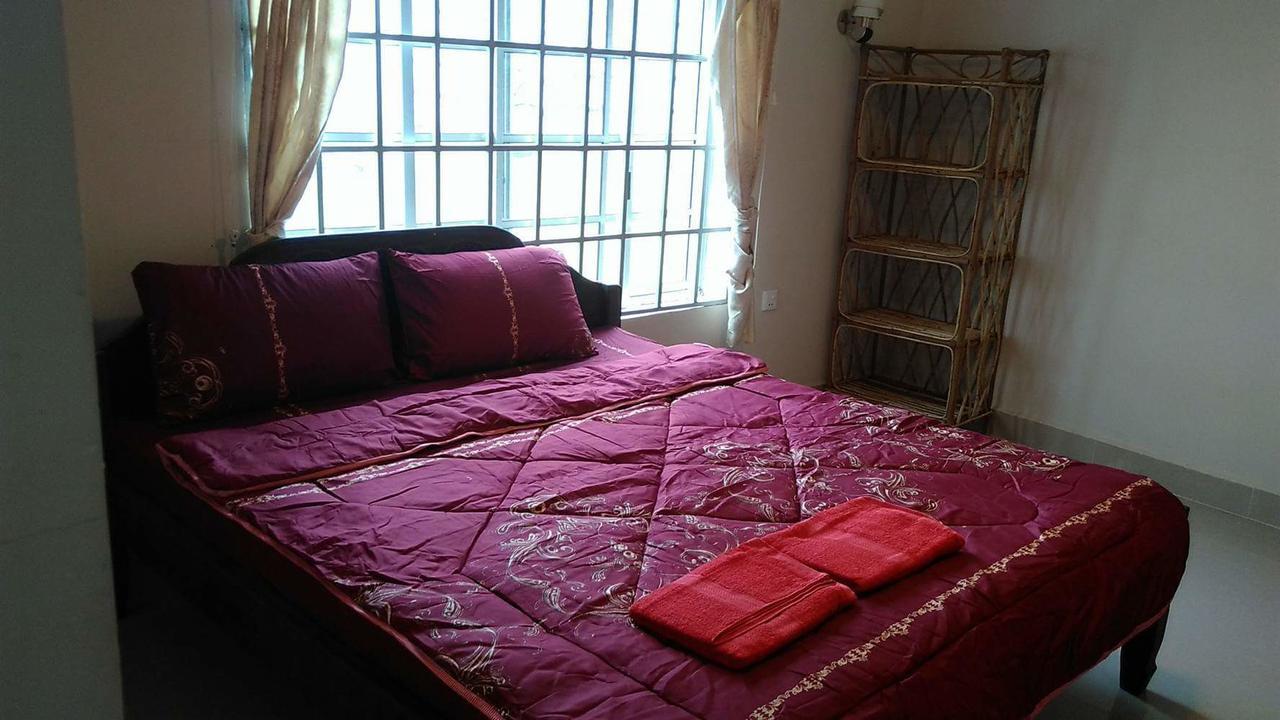 Kepmandou Lounge-Bar Bed & Breakfast Ngoại thất bức ảnh