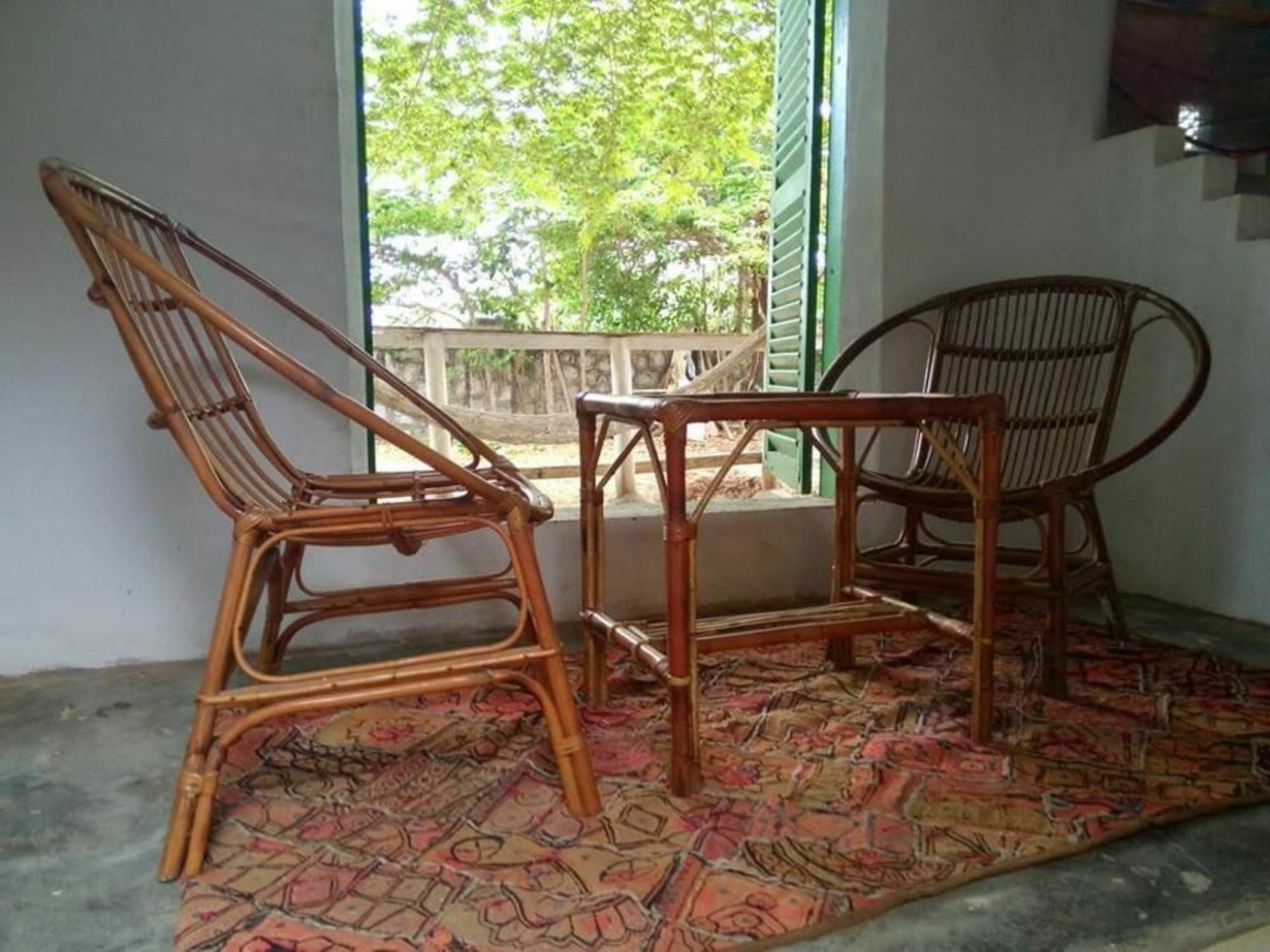 Kepmandou Lounge-Bar Bed & Breakfast Ngoại thất bức ảnh